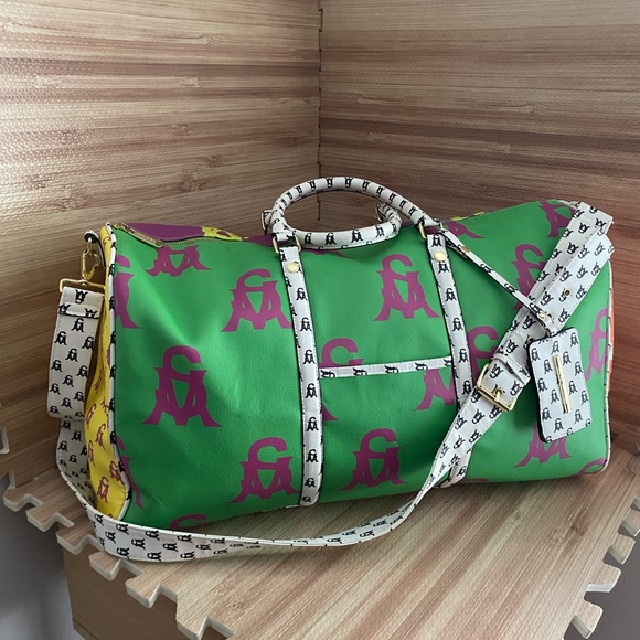 Steve Madden Multi BSpeedy Duffle Travel Overnight Carry On Bag - Picture 3 of 15